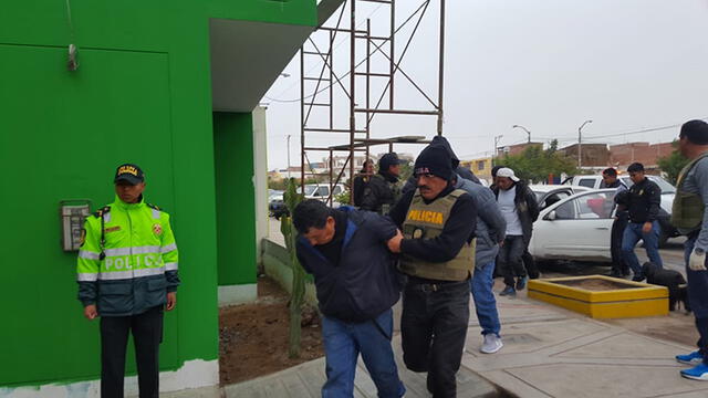 Banda de delincuentes se hacían pasar como policías en Tacna [FOTOS Y VIDEO]