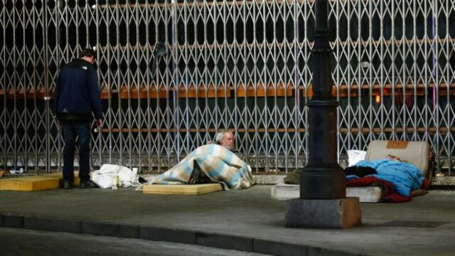 Desde el Samur señalaron que el Gobierno no posee la cifra exacta de personas que dormirán en las calles. (Foto: ABC)