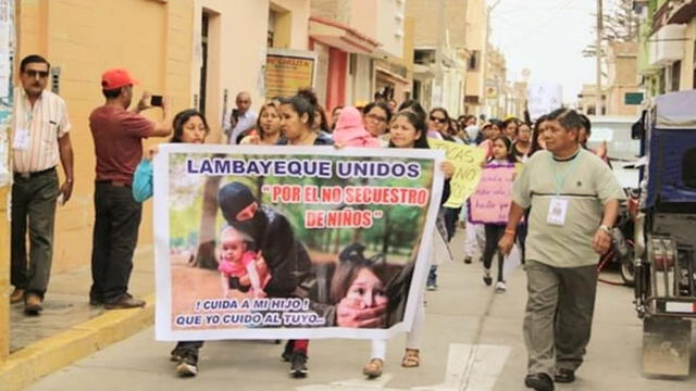 Vecinos manifestaron temor de que sus hijos sean secuestrados. Foto: Frente de Acción Lambayecano.