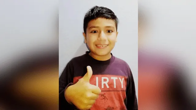 Por videollamada, niño se enteró que venció al cáncer por sus enfermeras que lo cuidaron 7 años