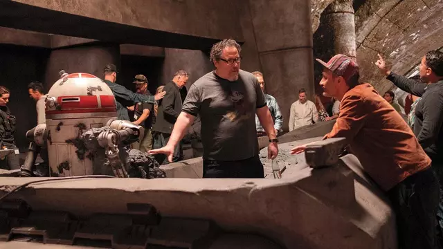 Jon Favreu en el set de "The Mandalorian". Foto: Lucasfilms