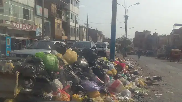 Comas: basura en calles genera malestar en ciudadanos [FOTOS]