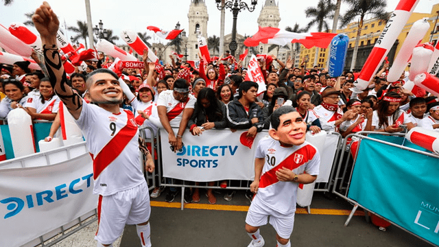 Hinchas peruanos celebran a la Bicolor en distintos puntos de Lima. Créditos: Jorge Cerdán / GLR