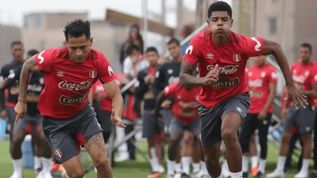 Selección peruana entrenó en el Estadio Nacional previo al duelo contra Escocia