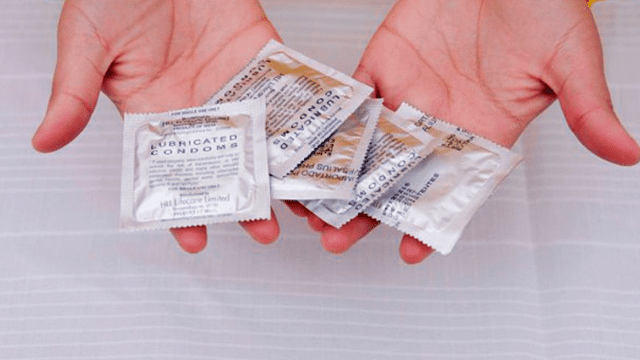 Se repartieron 60 mil condones en las estaciones del Metro en México