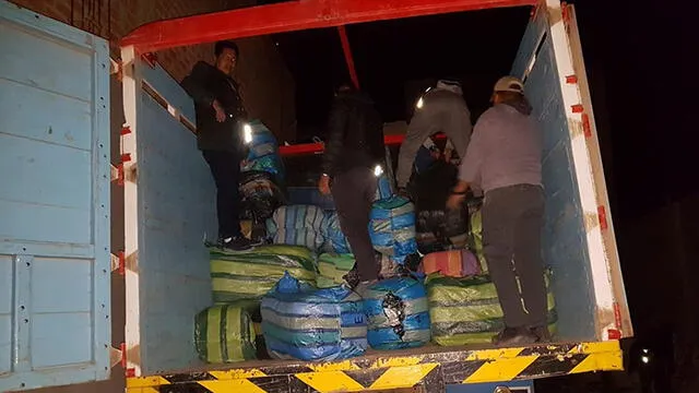 Juliaca: Policías y aduaneros incautan contrabando en medio de feroz enfrentamiento [FOTOS]