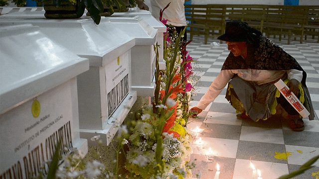 Último adiós a las víctimas de la masacre terrorista de Naylamp de Sonomoro