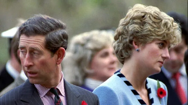 La ruptura del matrimonio entre Lady Diana y el principe Carlos también afectó su relación con la Reina Isabel II.