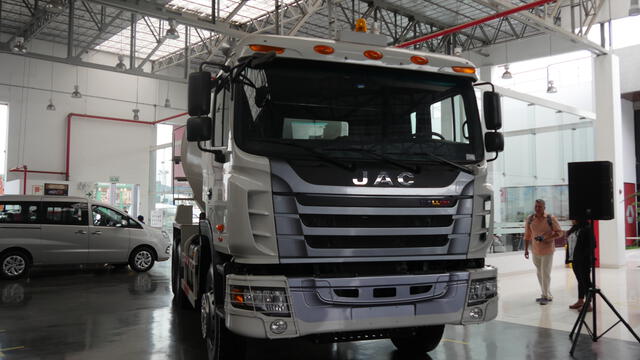 JAC Camiones presenta la nueva serie N de su gama vip