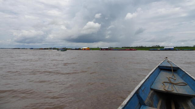 Muro se construyó para evitar inundaciones por crecida del río Ucayali