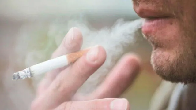 Si no fuman, una empresa otorgará cuatro días libres a sus trabajadores