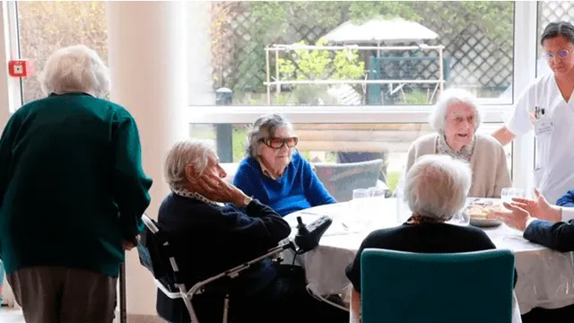 Del 6 de marzo a la fecha se han registrado los fallecimientos que preocupa a los familiares de los ancianos internados en este centro. (Foto: EFE)