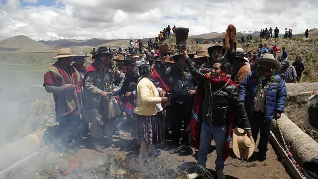 Arequipa: pobladores participaron del tradicional Chakatinkay por carnavales