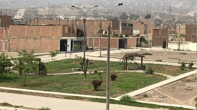 Carabayllo: parques del distrito lucen en total abandono