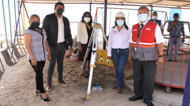 Primera piedra de colegio de Urrunaga en JLO Chiclayo