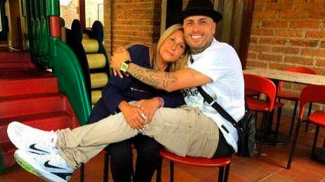 Nicky Jam conmueve con historia sobre su madre