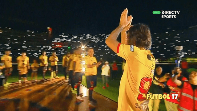 Alianza Lima vs Barcelona SC: revive la presentación de Pirlo en la 'Noche Amarilla' [VIDEO]