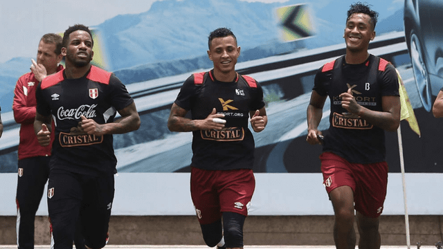 Selección peruana: Farfán y Tapia ya están en Lima para ponerse a órdenes de Gareca [VIDEO]