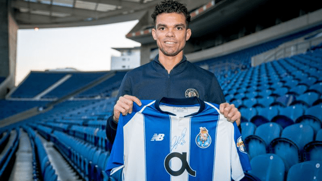  Pepe es nuevo jugador del Porto y jugará la Champions League