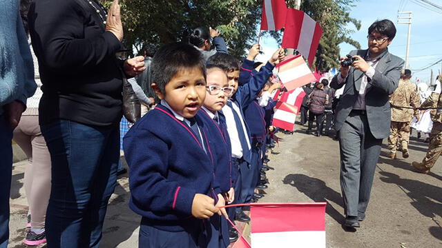 Actos por la conmemoración del Día de la Bandera en Tacna y Cusco [FOTOS Y VIDEO]