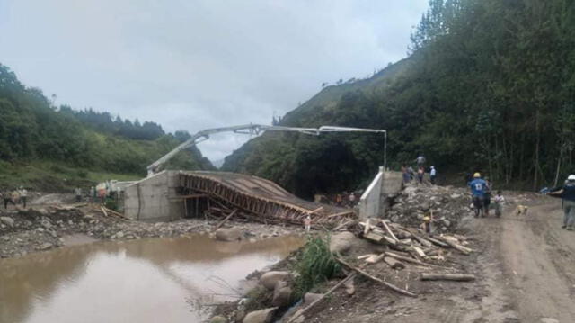 Puente en plena construcción colapsó en Ninabamba