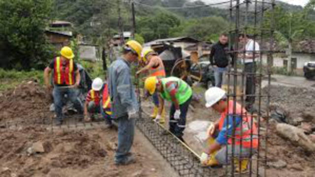 Ecuador: Salario mínimo subirá a casi 400 dólares en 2019 [video] 