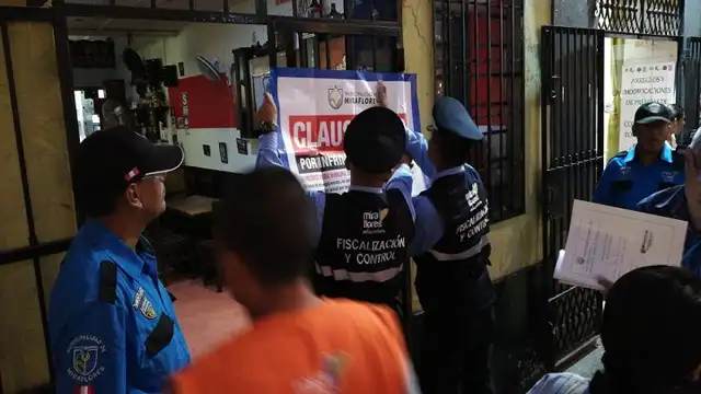 Miraflores: municipalidad clausuró bares y discotecas de calle Berlín [VIDEO] 