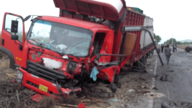 Dos muertos y 5 heridos en choque en distrito de Nepeña [FOTOS]