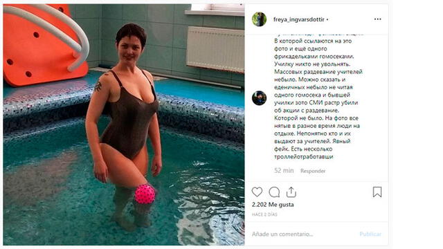 Maestras rusas se desnudan en protesta por colega despedida al "vestirse como prostituta"
