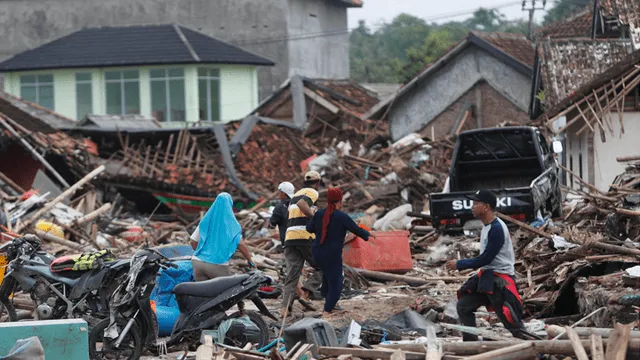 Imprevisible ‘tsunami volcánico’ de Indonesia deja como saldo fatal 429 muertos y casi 1500 heridos