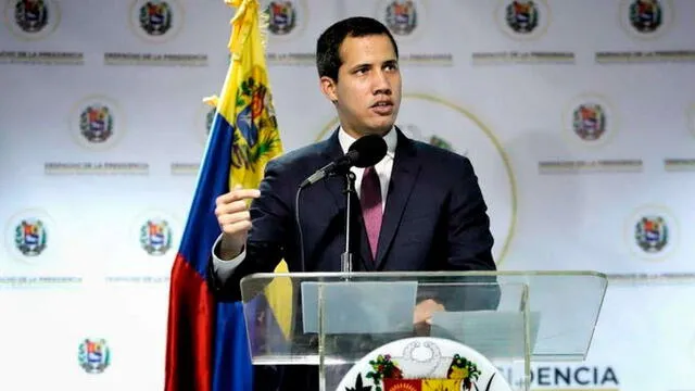 Juan Guaidó ofreció una rueda de prensa este domingo