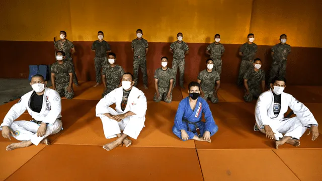 Soldados entrenados en Judo y Brazilian Jiu–Jitsu reducirán a infractores en la cuarentena