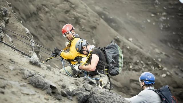 Will Smith, el vulcanólogo Jeff Johnson y el explorador Erik Weihenmayer. Foto: National Geographic