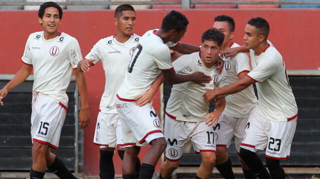 Universitario derrotó 4-3 a Comerciantes Unidos en vibrante partido [RESUMEN Y GOLES]