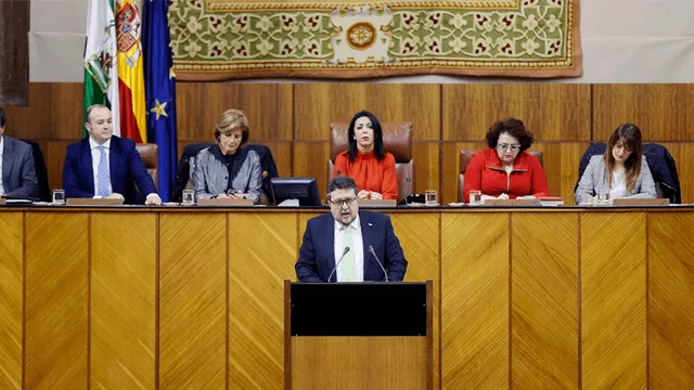 Vox arremetió durante el debate en el Parlamento andaluz contra “la ideología de género”