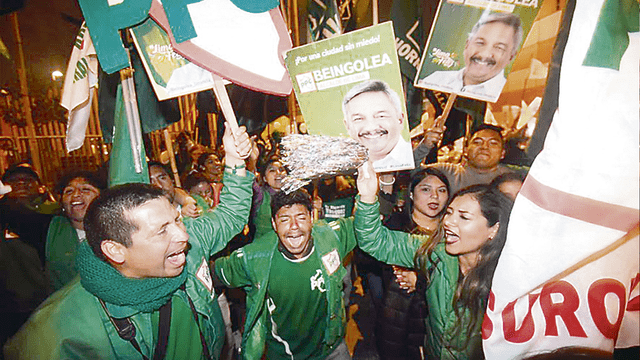 Segundo grupo de 10 candidatos a alcaldía de Lima confrontaron sus propuestas