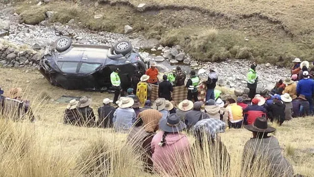 Un varón muere y otro resulta herido tras despiste de vehículo en Cusco [FOTOS]