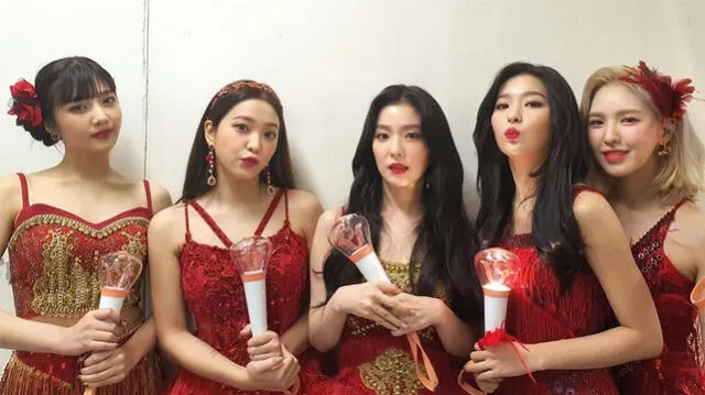Red Velvet no asistió a la grabación de un festival de música debido a que sus miembros están recuperándose de la gripe.