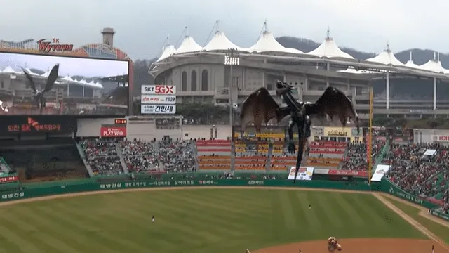 ¿El “holograma de un dragón” voló en la apertura de la liga de béisbol de Corea del Sur? [VIDEO]