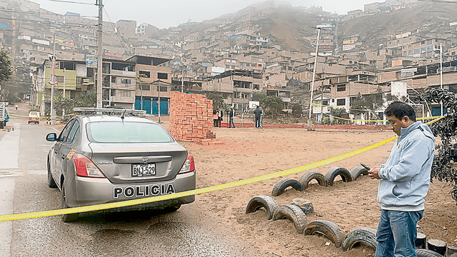 La PNP recogió evidencias en el lugar del ataque.