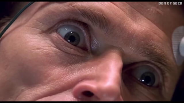 Sam Raimi usaba zoom in de la cámara para enfatizar las expresiones de los protagonistas de una escena dramática. Foto: captura de YouTube/Deen of geek