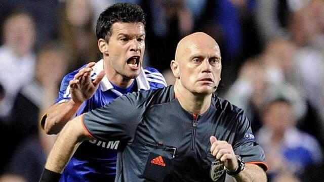 El noruego Tom Henning Ovrebo arbitró el polémico Chelsea vs. FC Barcelona del 2009. | Foto: AP