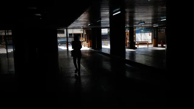 Venezuela 60 horas sin luz: peligra la vida de más de 10 mil enfermos renales