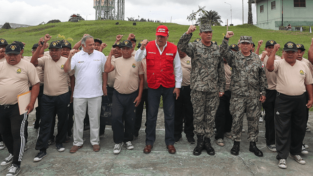 Ministro de Defensa inspeccionó instalaciones militares en Iquitos [FOTOS] 