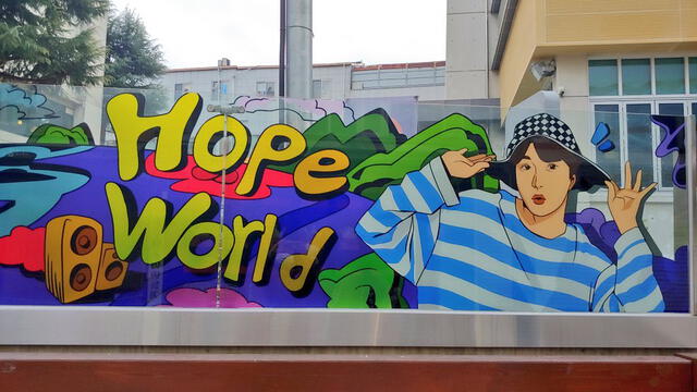 J-Hope, BTS, Hope world