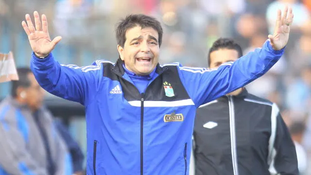 Sporting Cristal: Claudio Vivas llegó a Lima e inmediatamente conoció a su nuevo plantel [FOTOS] 