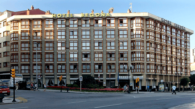 Hotel Begona.