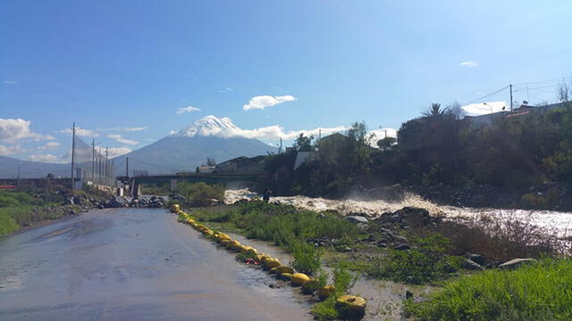 Hay peligro de desborde del río Chili en algunos sectores.