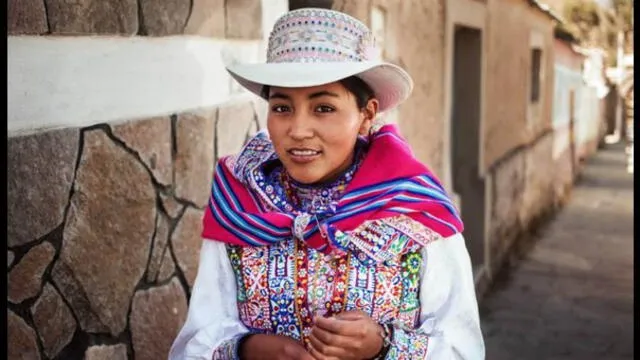Mujeres peruanas tienen un mejor dominio del inglés que los hombres