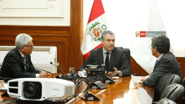 Premier Salvador del Solar culminó diálogo con bancadas [VIDEOS]
